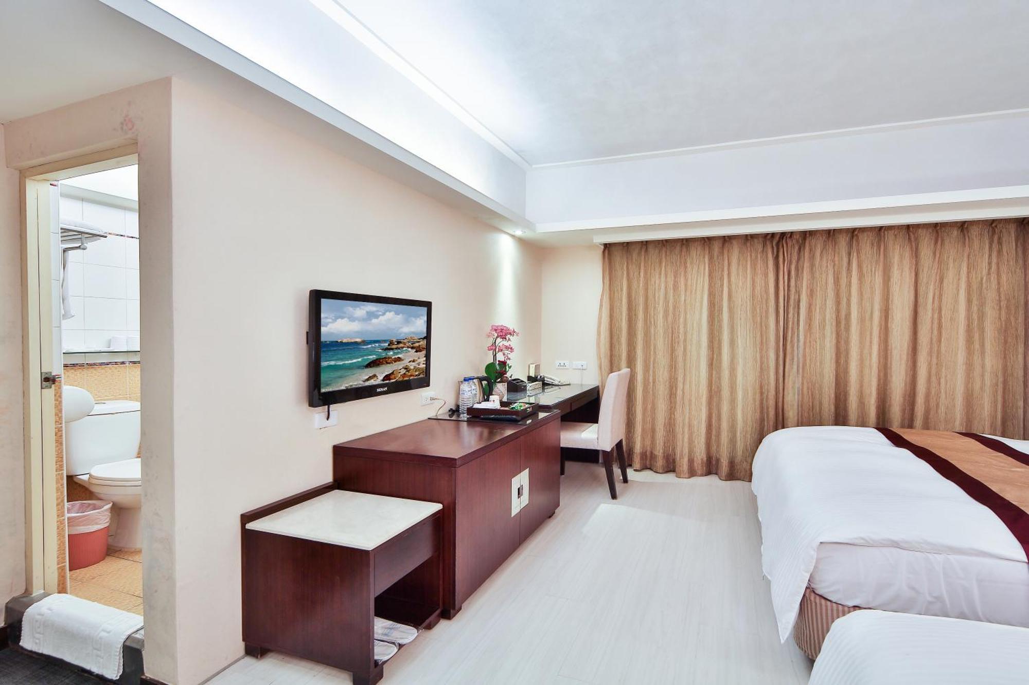 Milord Boutique Hotel Каосюн Стая снимка